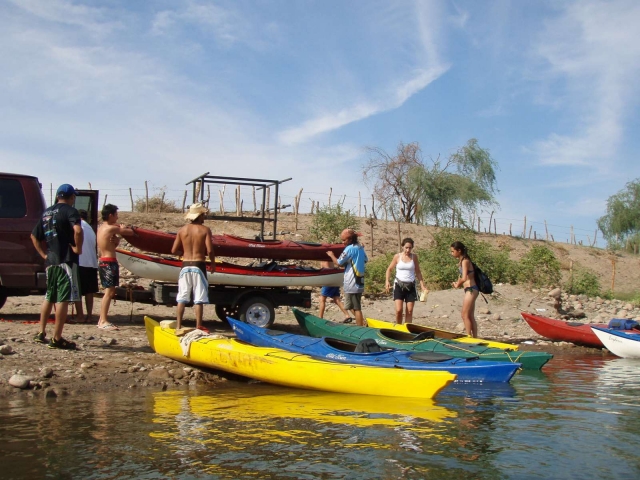  nos kayaks 